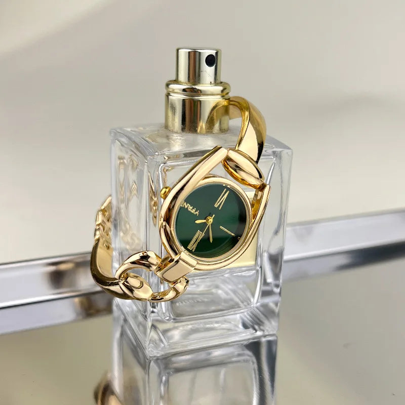 Retro Button Quartz Watch