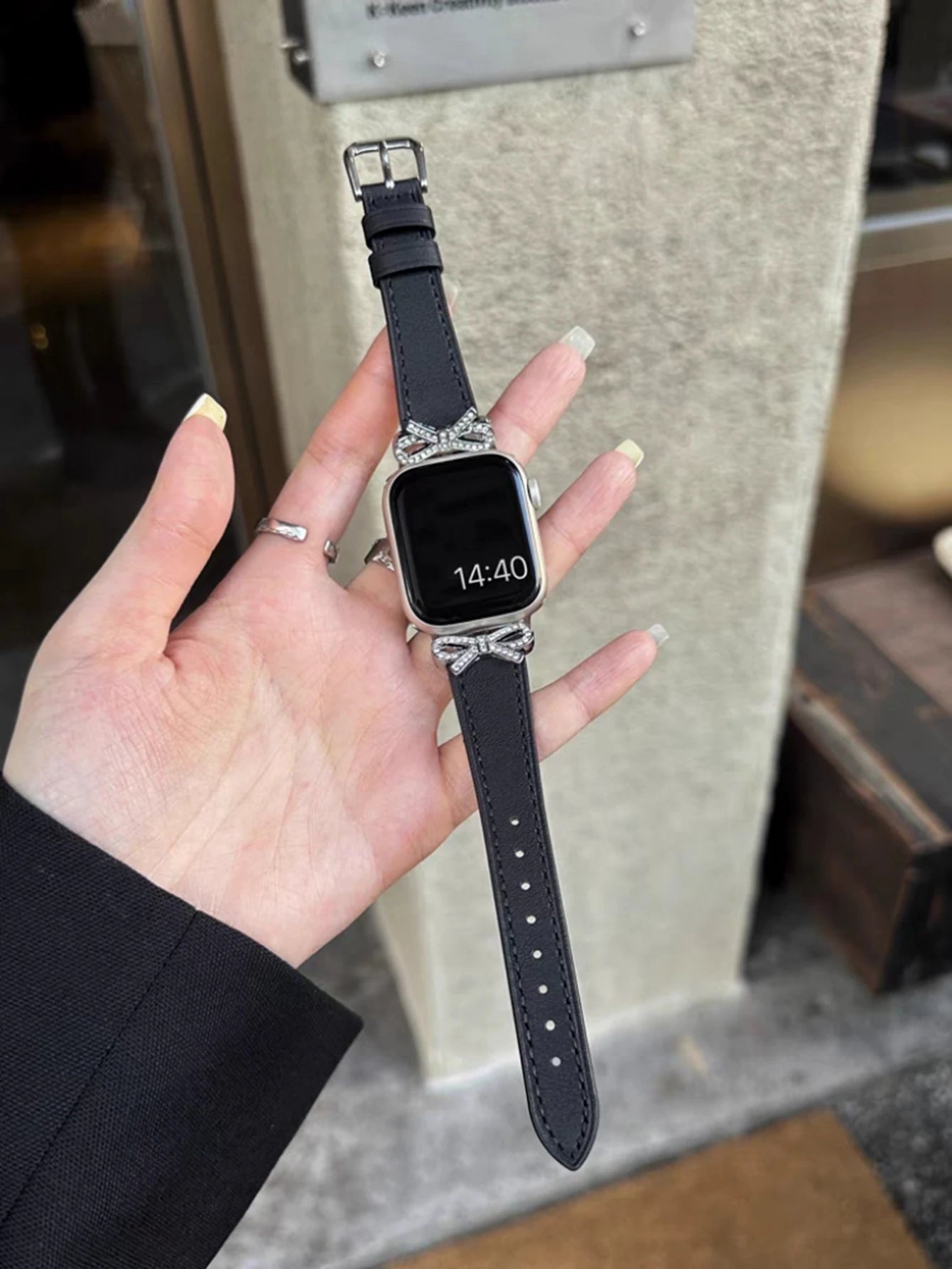 Leather loop Correa Apple Watch Band