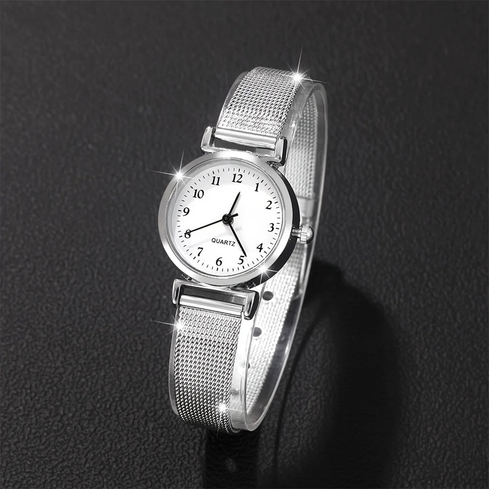 Dial Quartz Wristwatch