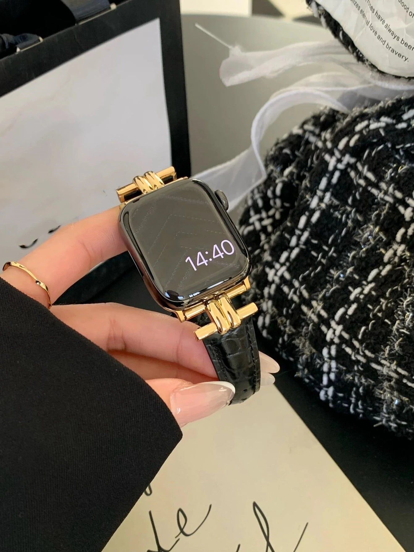 Leather loop Correa Apple Watch Band