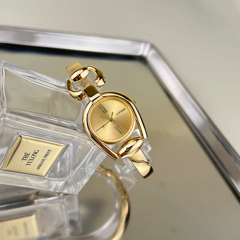 Retro Button Quartz Watch