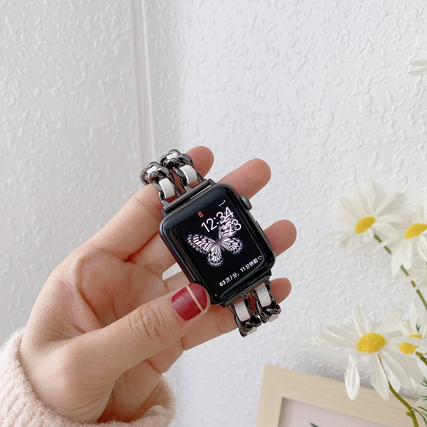 Aurora Link Apple Watch Band