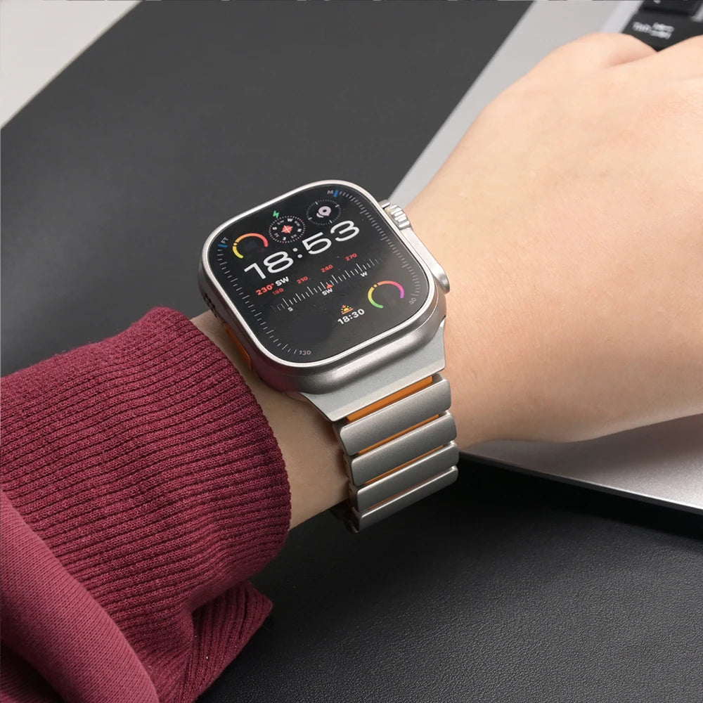 Titan Edge Magnetic Apple Watch Strap